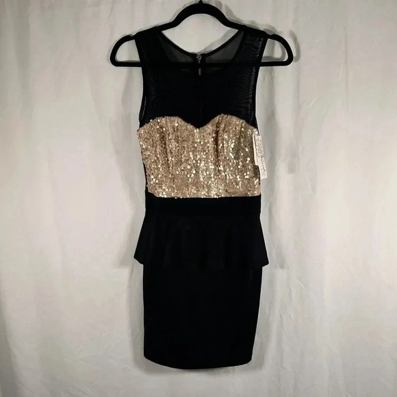 New Speechless Mini Dress Women's Medium Black Gold Sequin Sleeveless Sheer Neck - Picture 1 of 11